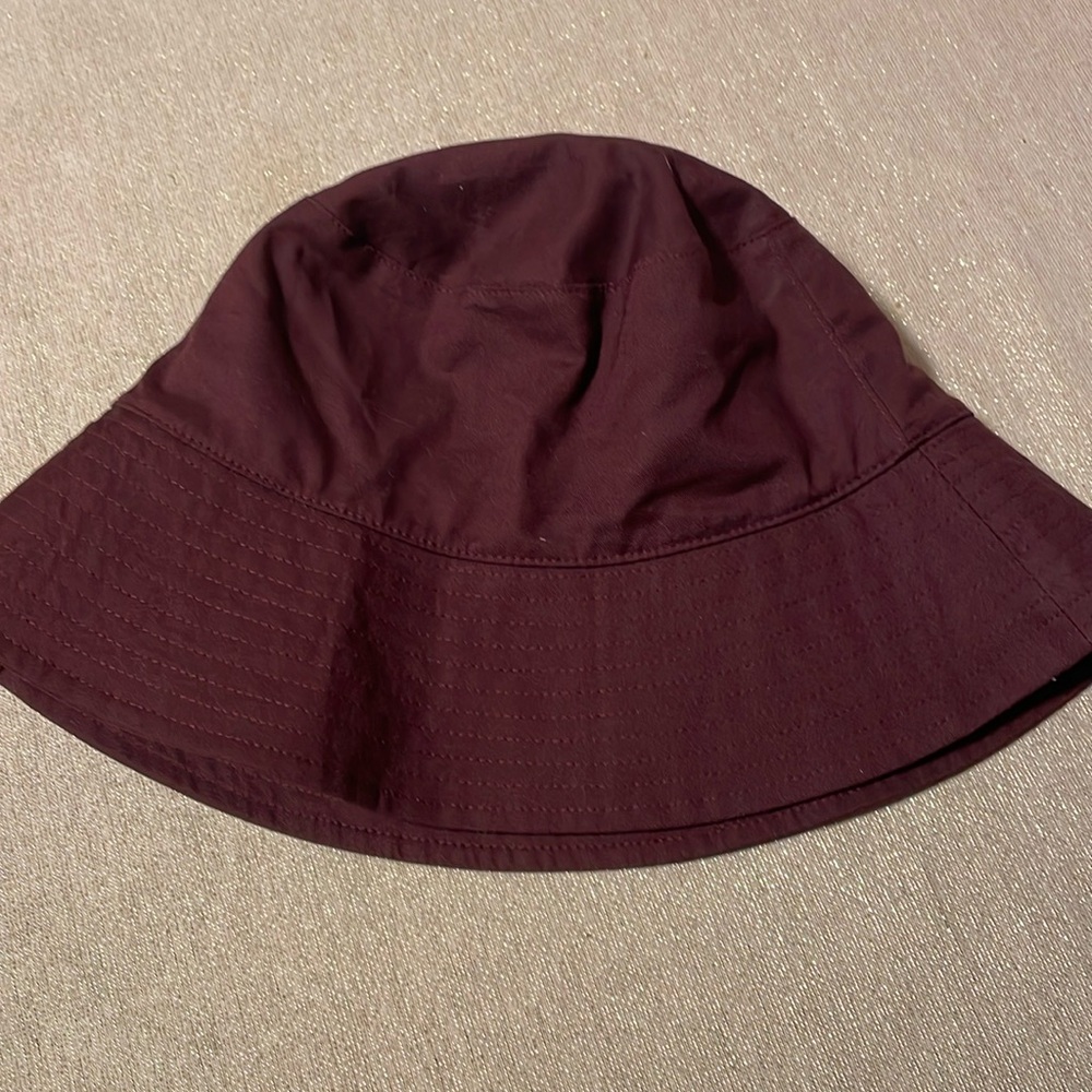 Cute hat by Baggu